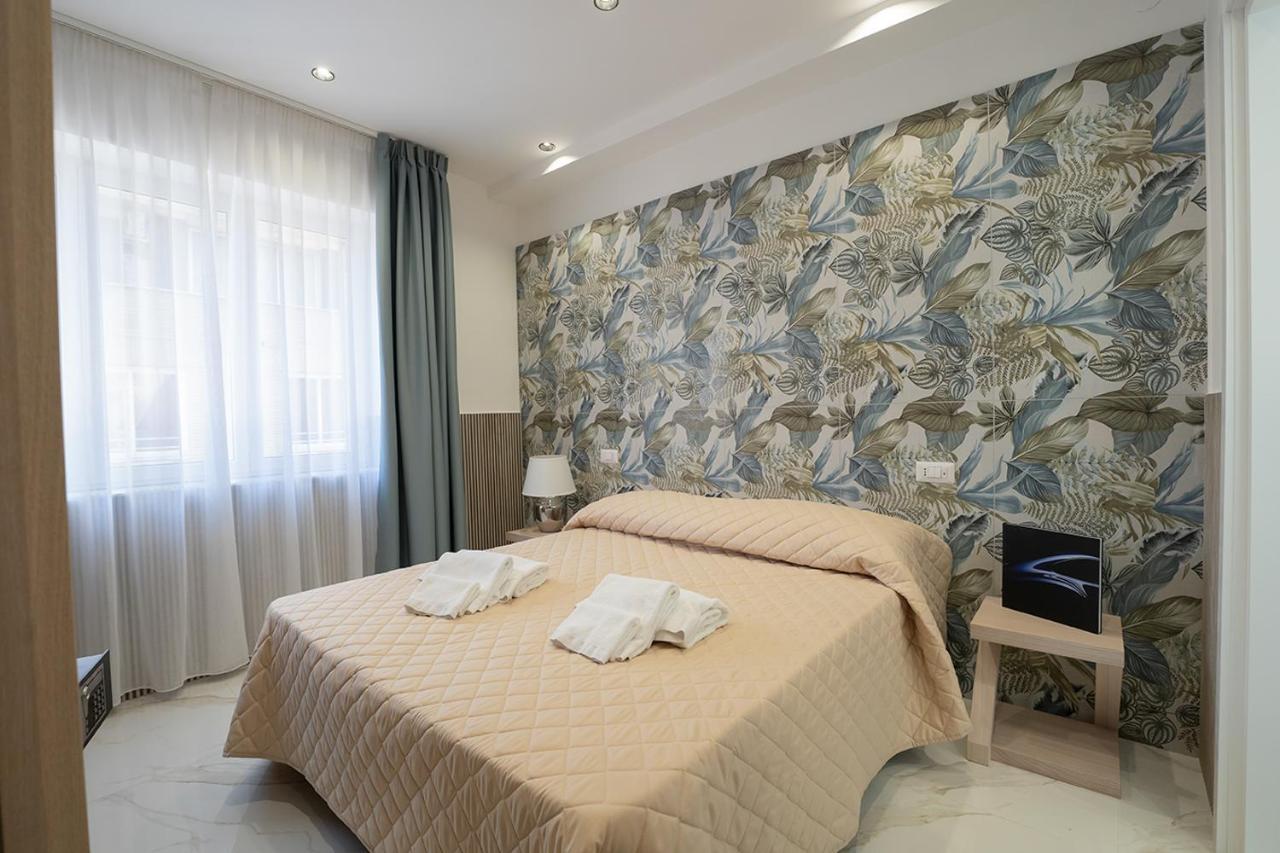 Hotel Hr Boutique Porto, Napoli Centro, By Clapa Group Zewnętrze zdjęcie