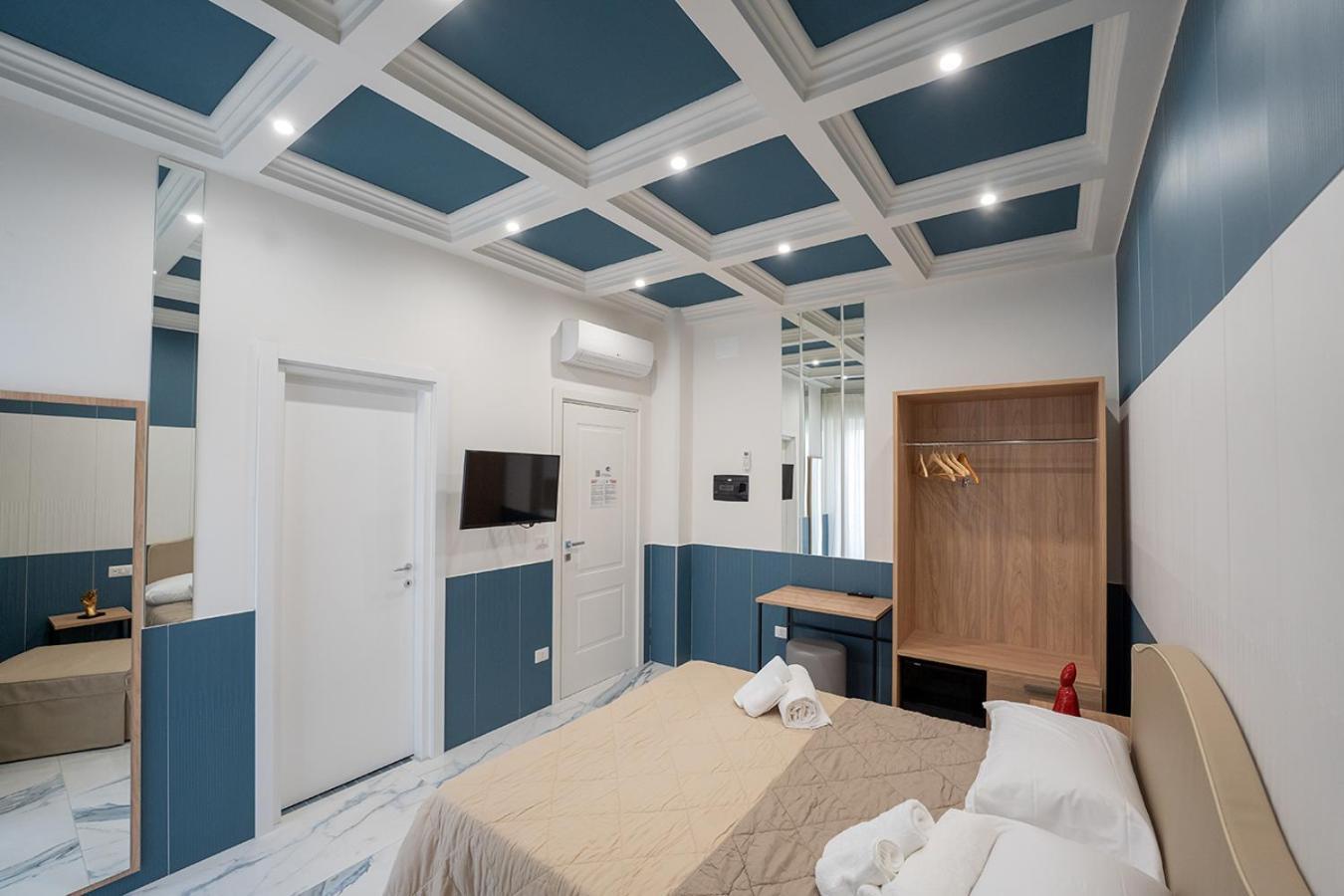 Hotel Hr Boutique Porto, Napoli Centro, By Clapa Group Zewnętrze zdjęcie
