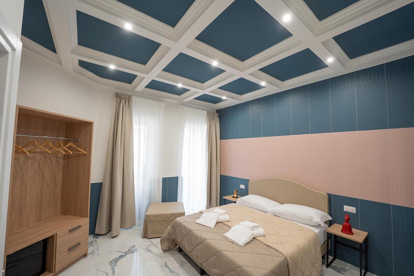 Hotel Hr Boutique Porto, Napoli Centro, By Clapa Group Zewnętrze zdjęcie