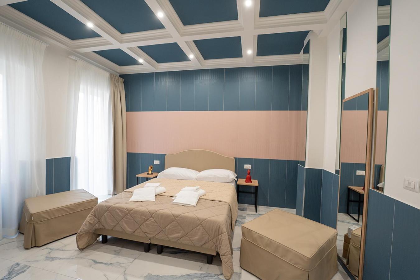 Hotel Hr Boutique Porto, Napoli Centro, By Clapa Group Zewnętrze zdjęcie