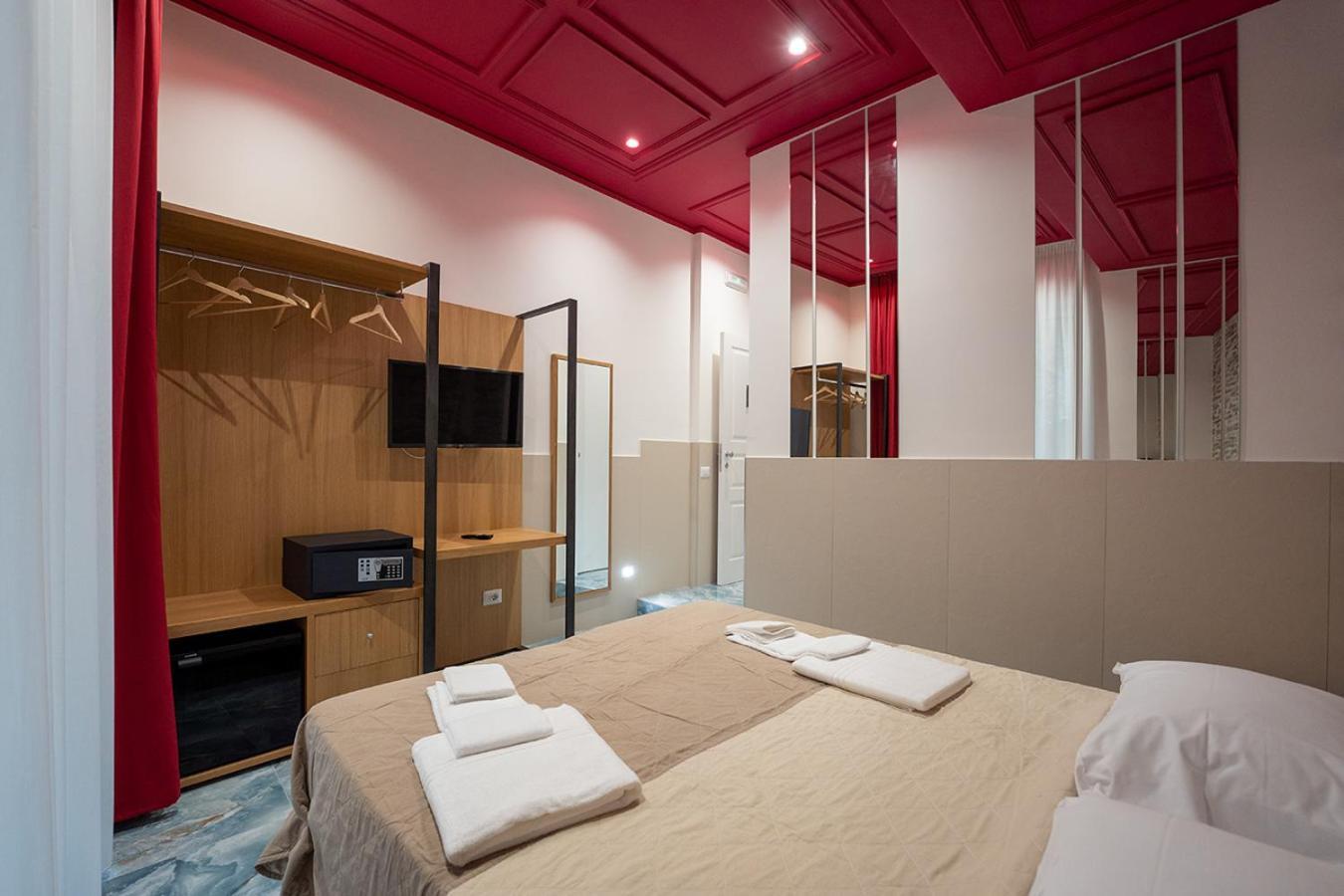 Hotel Hr Boutique Porto, Napoli Centro, By Clapa Group Zewnętrze zdjęcie